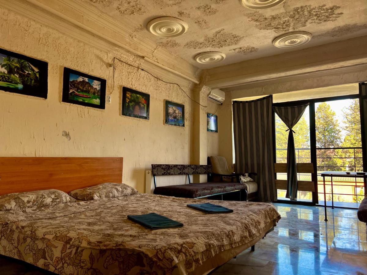 Smile Guesthouse تبليسي المظهر الخارجي الصورة